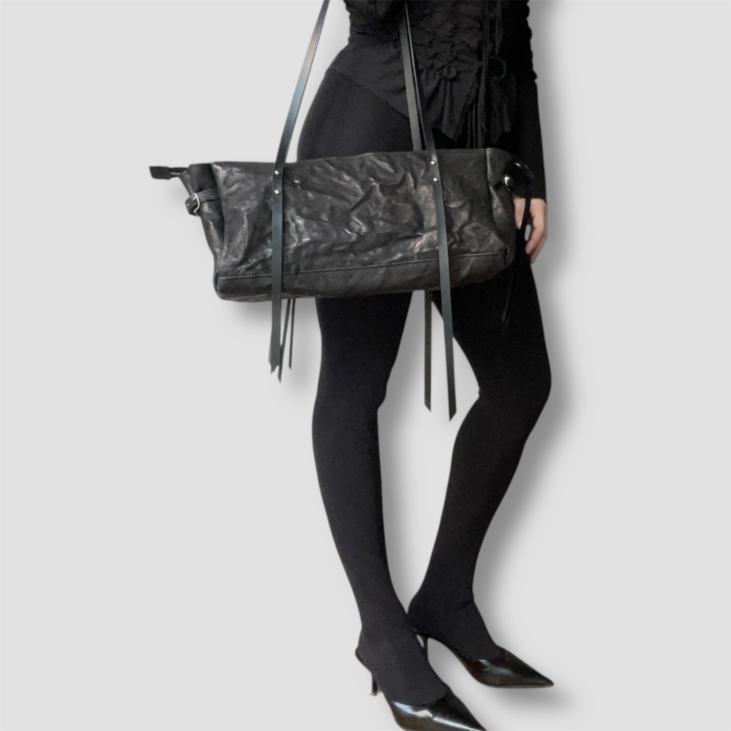 VEGA oyster duffle bag