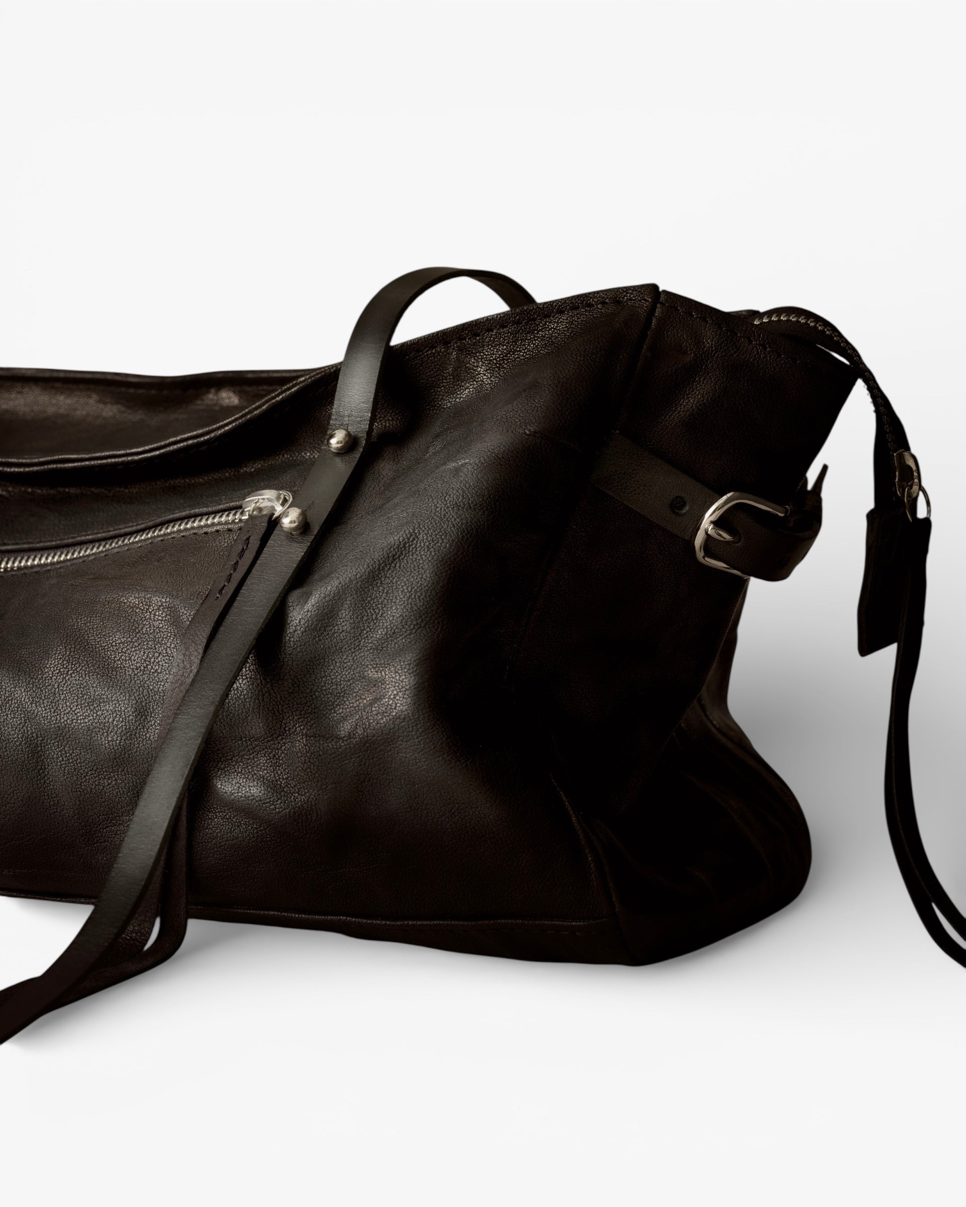 VEGA oyster duffle bag
